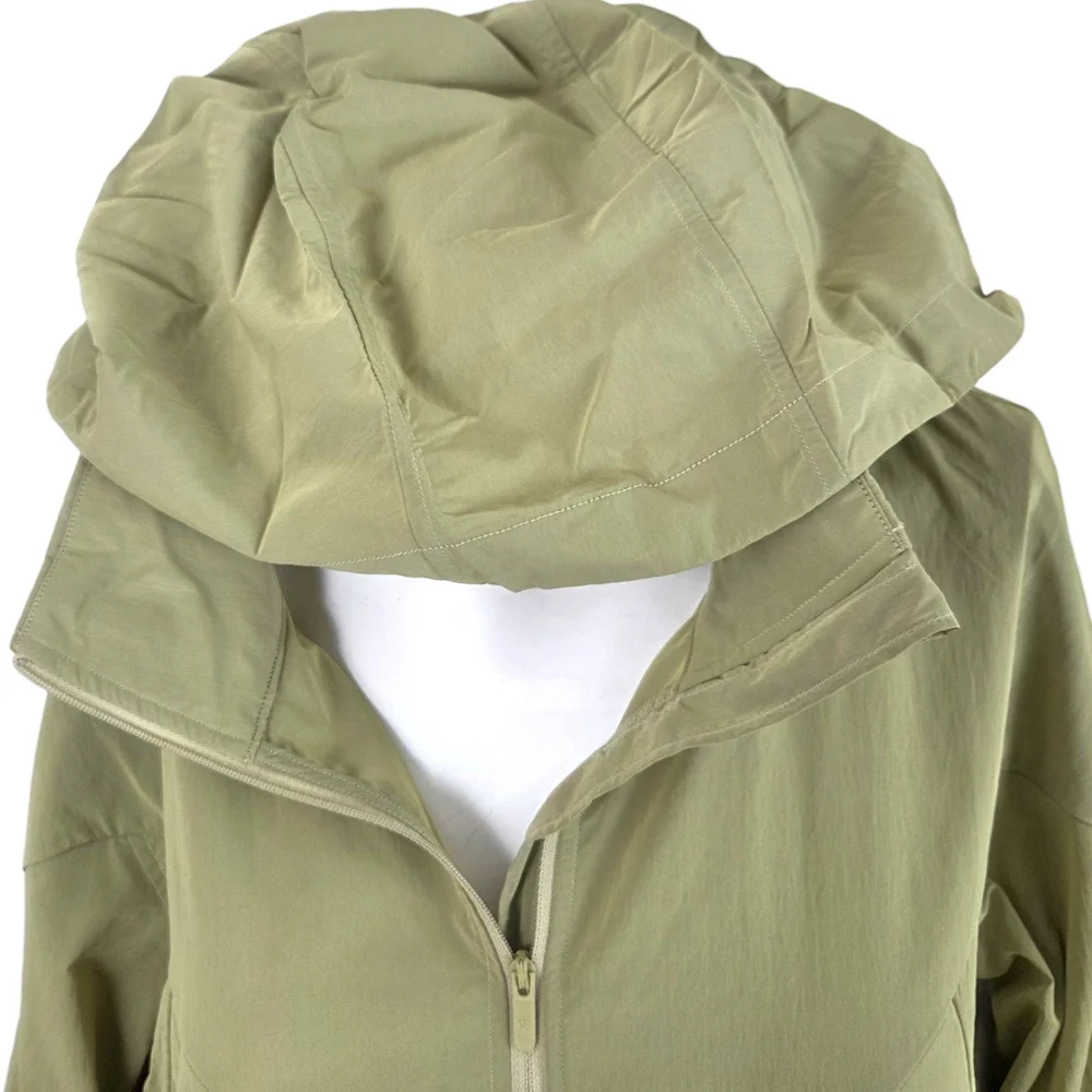 Lululemon Evergreen Anorak Packable Jacket Pullover Womens 8 Green Windbreaker - Picture 7 of 16